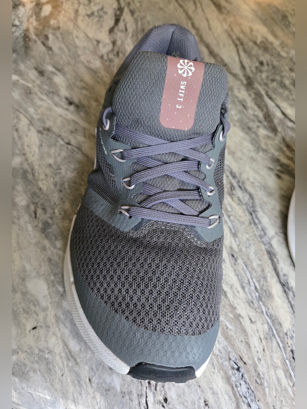 Nike Women's Run Swift 3 Gray And Pink Sneakers Size 6.5 - Picture 5 of 10